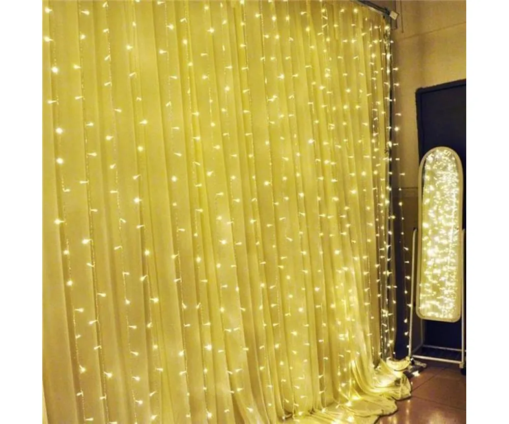 Гирлянда внешняя Lumion Curtain 912 Led 2х3 м черный/желтый 2051-DЕ