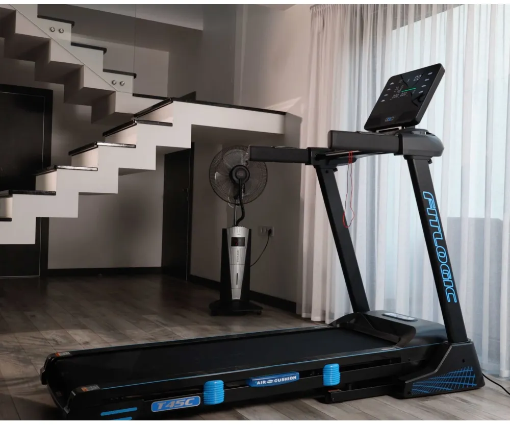 Бігова доріжка FitLogic T45C