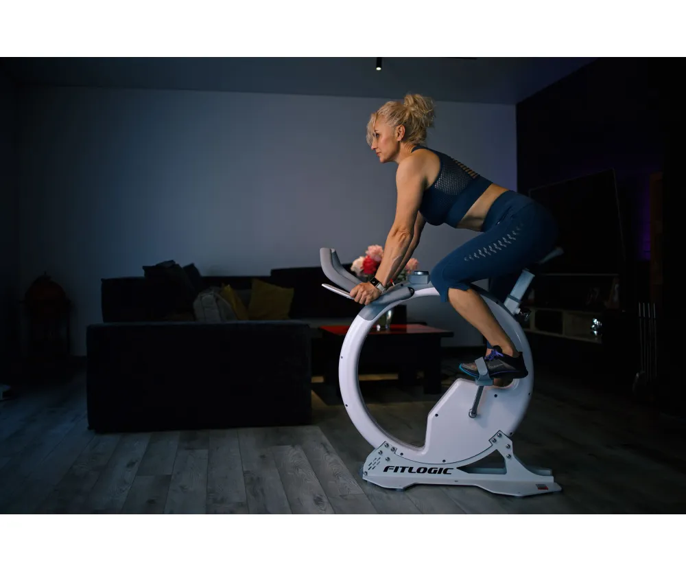 Велотренажер FitLogic B89 CircleBike