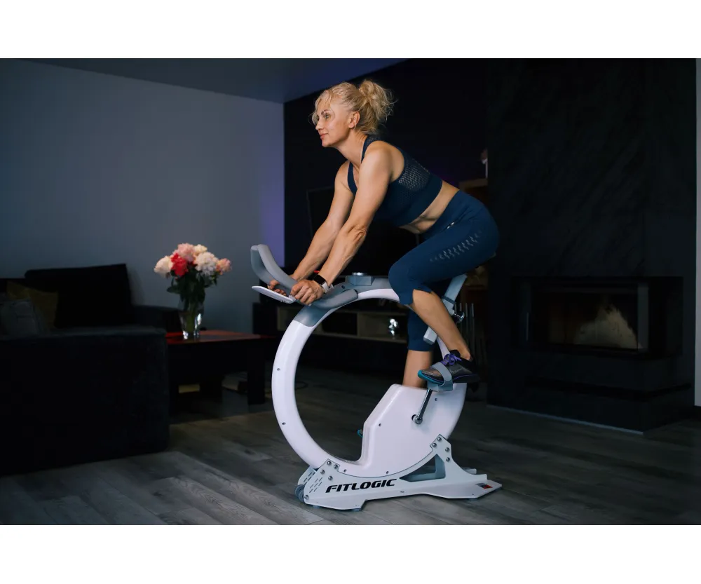Велотренажер FitLogic B89 CircleBike