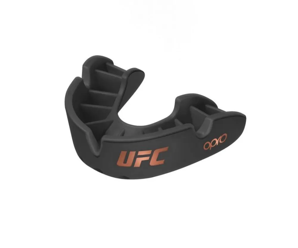 Капа OPRO Bronze UFC детская (возраст до 10 лет) Black (ufc.102513001)