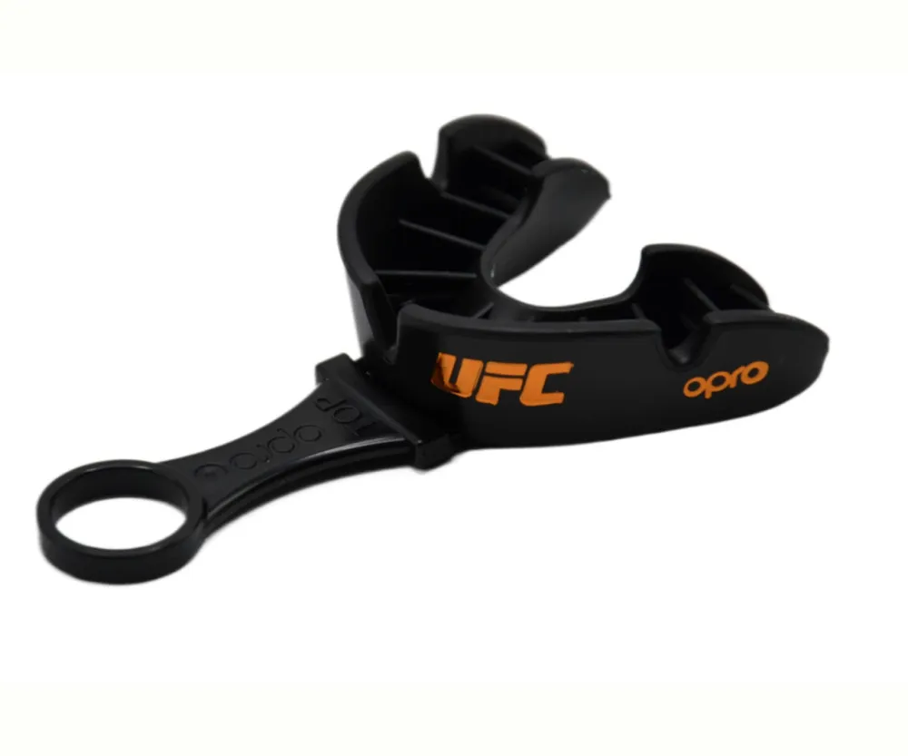 Капа OPRO Bronze UFC детская (возраст до 10 лет) Black (ufc.102513001)