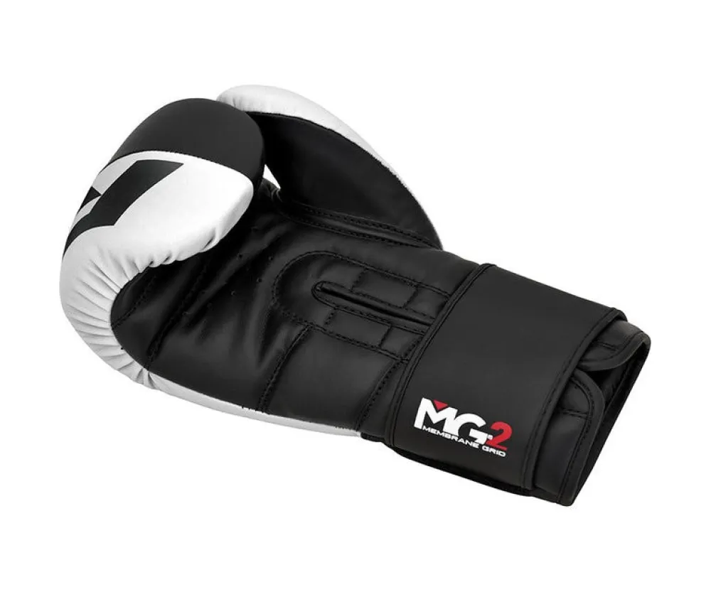 Боксерские перчатки RDX F4 Boxing Sparring Gloves Hook&Loop WHITE/BLACK (капа в комплекте)