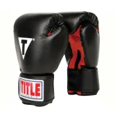 Боксерські рукавиці  TITLE Classic Boxing Gloves Black/Red Regular