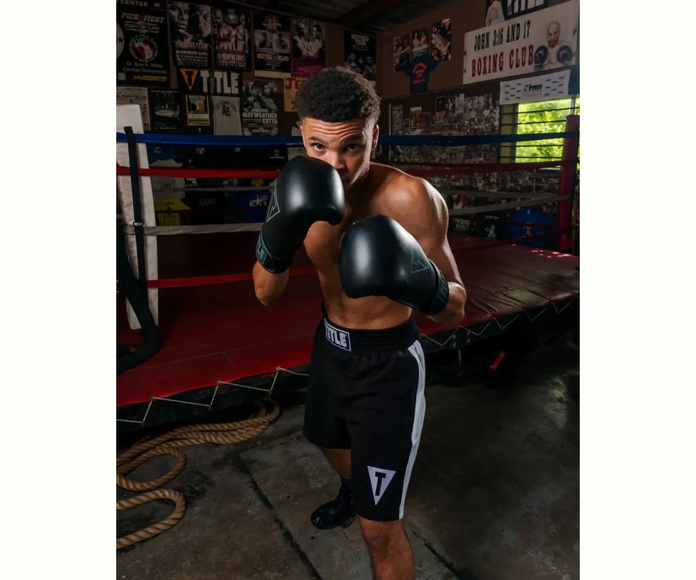 Боксерські рукавиці TITLE Boxing Vegan Gloves Black 12 oz