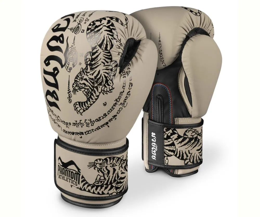 Боксерские перчатки Phantom Muay Thai Sand (Бинты 4м. в подарок)