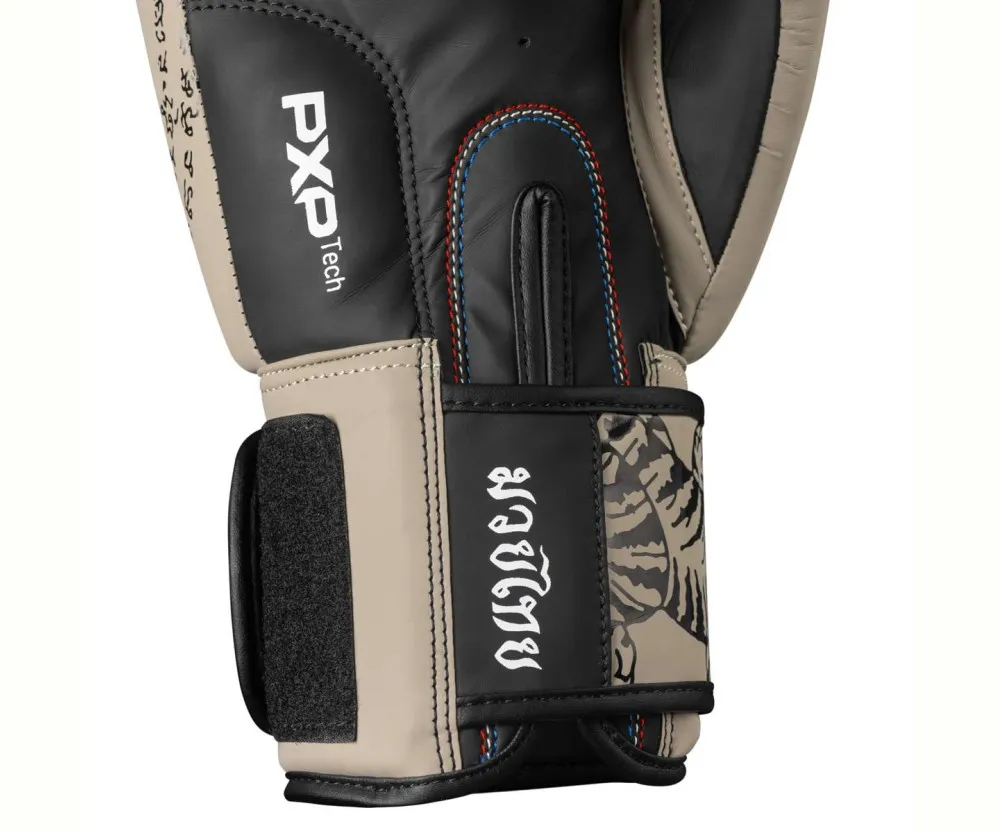 Боксерские перчатки Phantom Muay Thai Sand (Бинты 4м. в подарок)