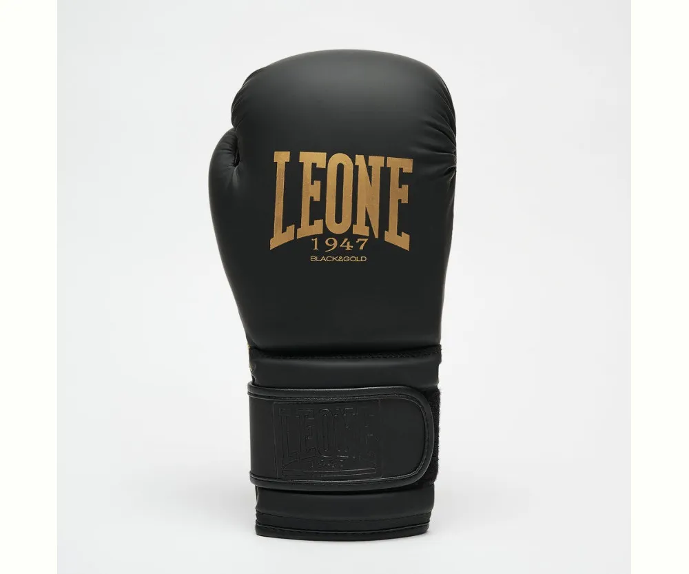 Боксерские перчатки Leone GN059D Black/Gold (капу в комплекте)