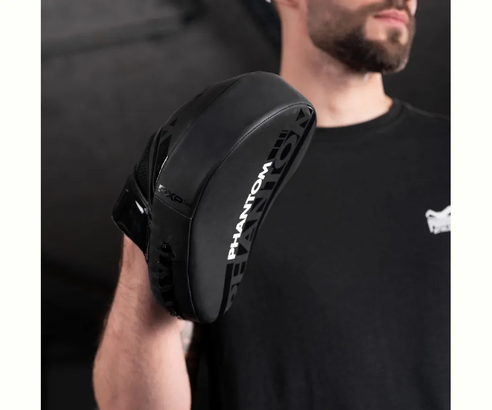 Лапи боксерські Phantom APEX Black